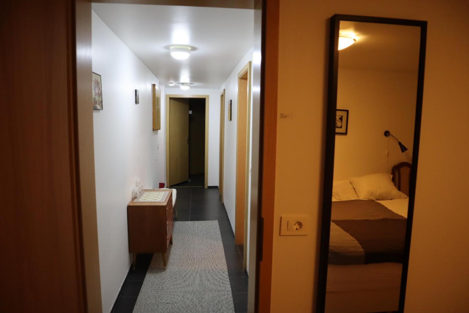 Spoi Guesthouse Хвольсвёдлюр Экстерьер фото